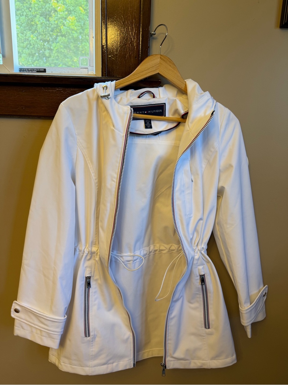 Tommy Hilfiger White Hooded Utility Anorak Jacket